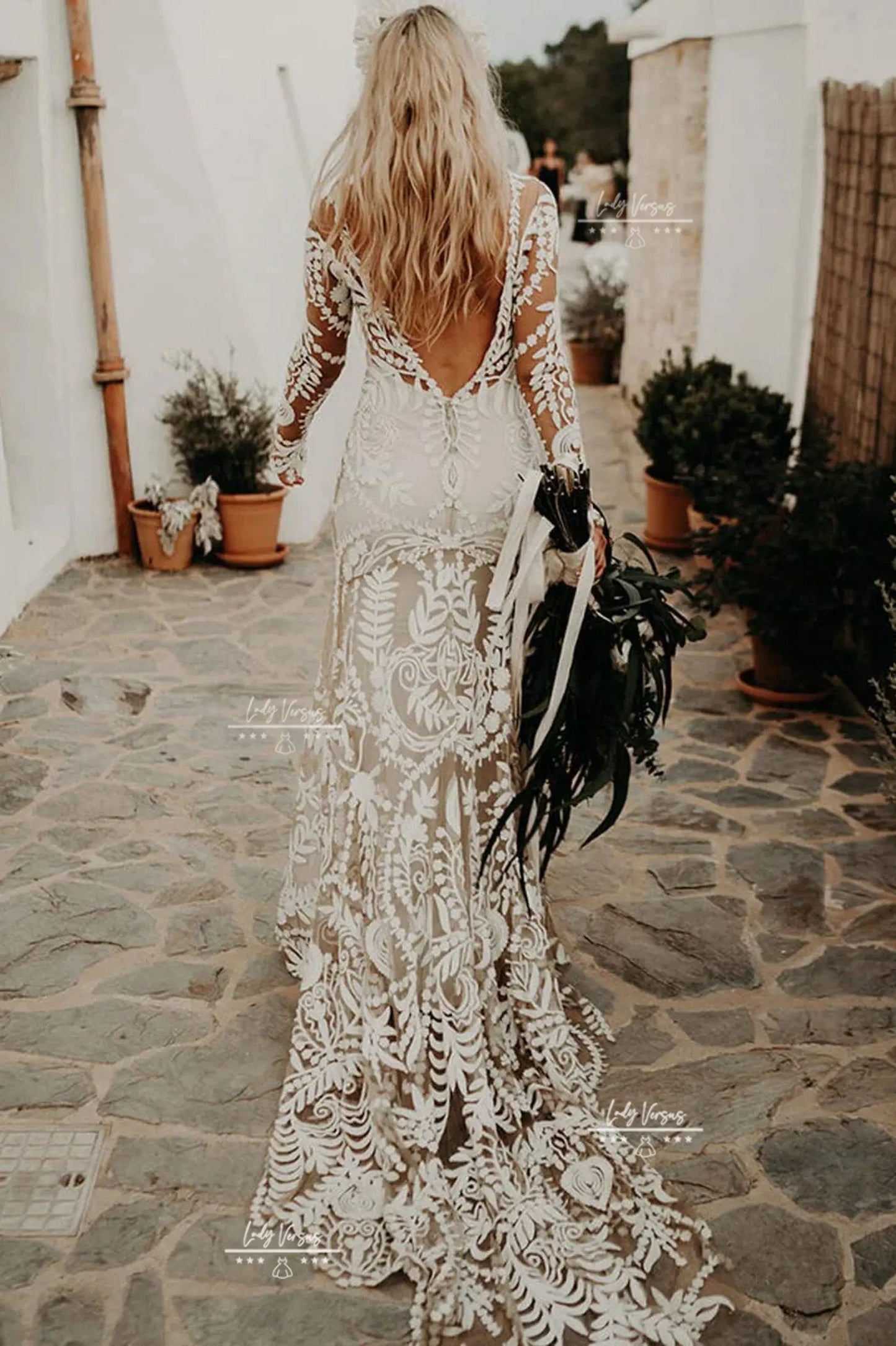 Stunning Bohemian Lace Wedding  Dress  /Beach wedding dress/ Bridal dress