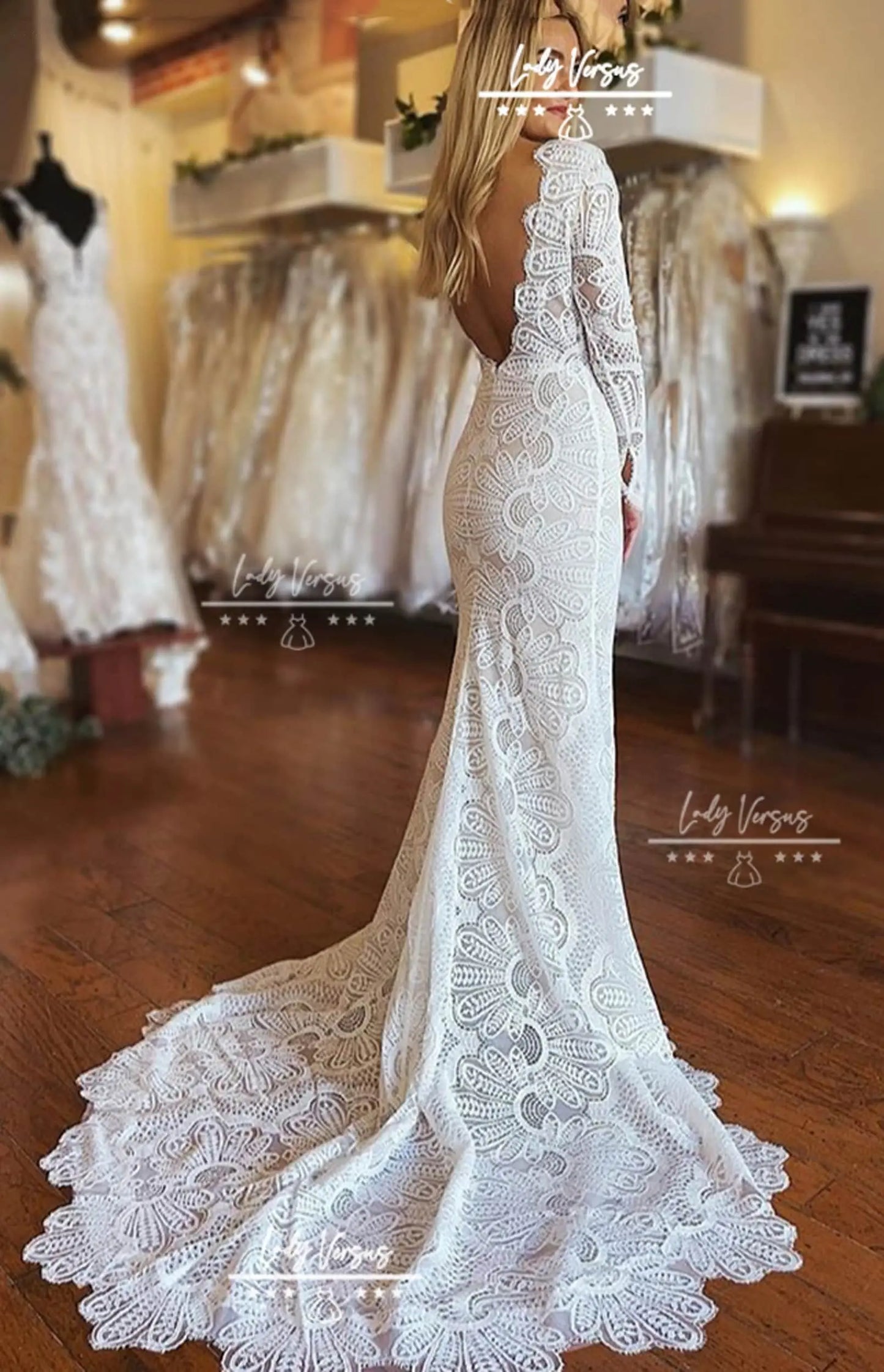 Boho Wedding Dress/ Long sleeves /open back /Bohemian Wedding Dress/ Beach Wedding Dress / Elegant  Lace bohemian wedding dress