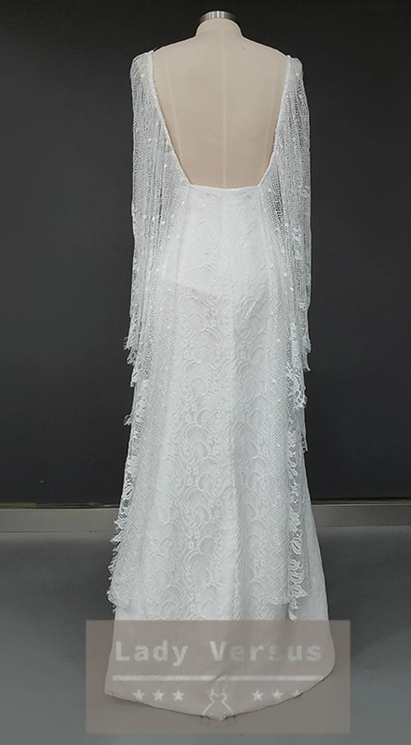 Boho Wedding Dress/ Bohemian Wedding Dress/ Beach Wedding Dress / Elegant  Lace bohemian wedding dress with Cape Lady Versus