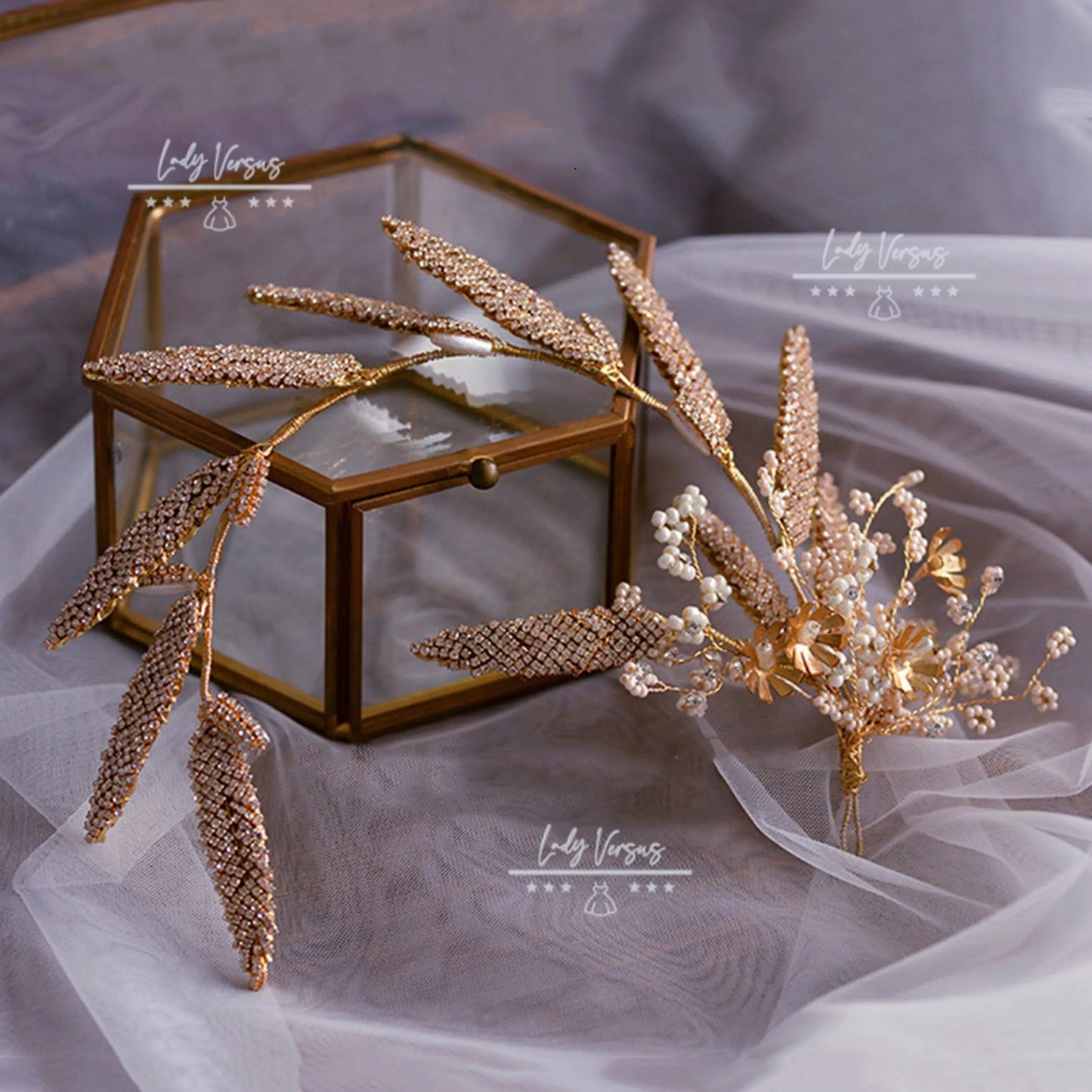 Gold wild leaves and flowers Stunning Headpiece, Bride Tiara, Pearl Headband, Bride Tiara, Photoshoot  hair accessories