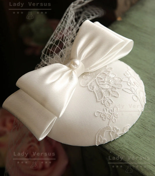 White/ivory Wedding Fascinator/ Baptism girls hat /christening Fascinator/ races Fascinator/ Wedding  veil/ wedding hat / bohemian headpiece