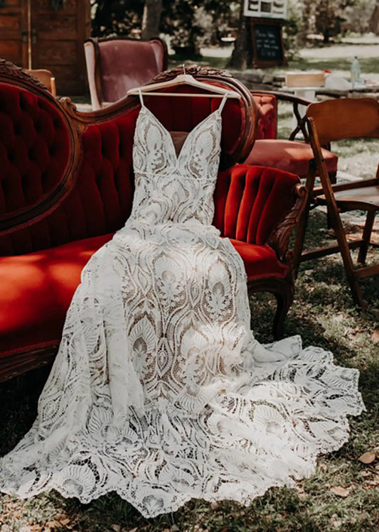 spaghetti straps Bohemian Beach Wedding  Dress /Beach wedding dress /bridal gown/ bohemian lace dress/  lace dress