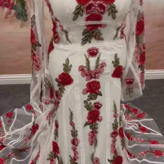 Unique Wedding dress , Bohemian Fairytail wedding dress, Dreamy Wedding Dress, designer-inspired wedding dress