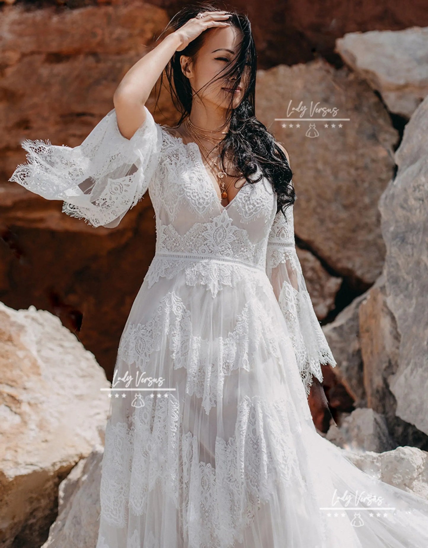 Romantic Elegant Lace Wedding  Dress /Beach wedding dress /bridal gown/ bohemian lace dress/ wedding