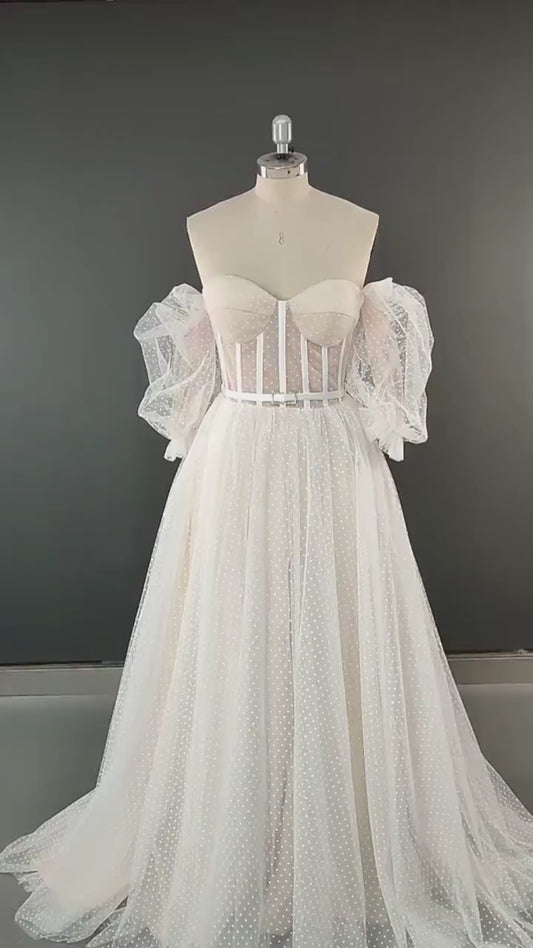 Bohemian elegant Lace Wedding  Dress /Beach wedding dress /bridal gown/ bohemian lace dress/ with detachable sleeves